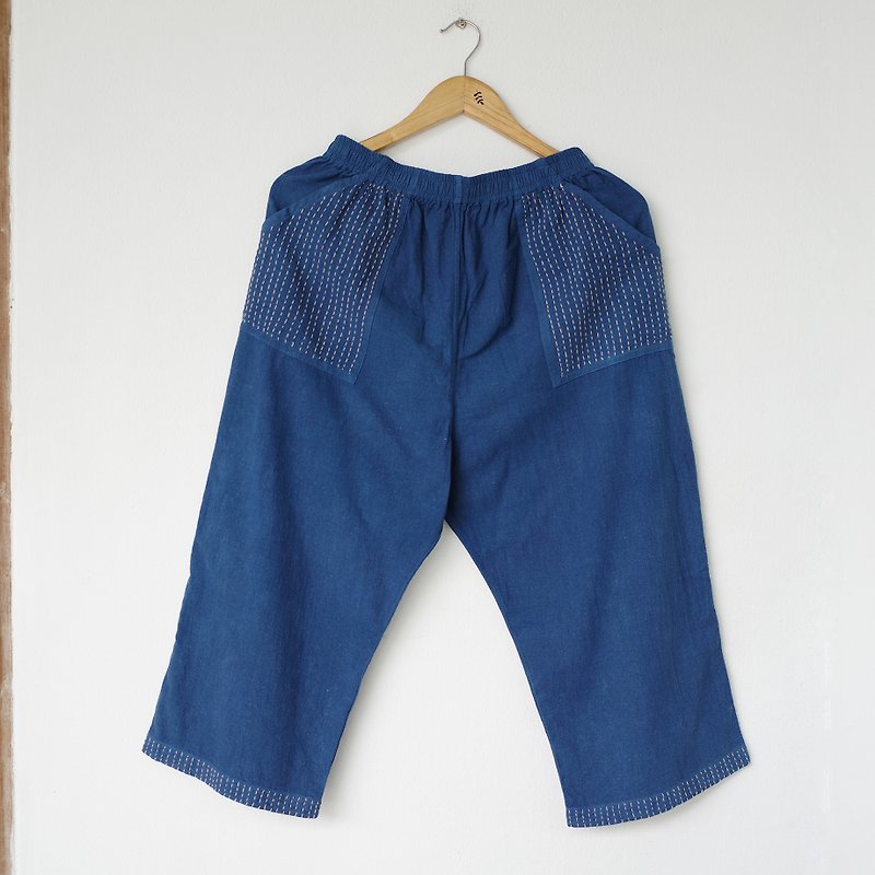 Indigo sashiko wide leg pants / indigo dye with hand embroidery - 女装长裤 - 棉．麻 蓝色