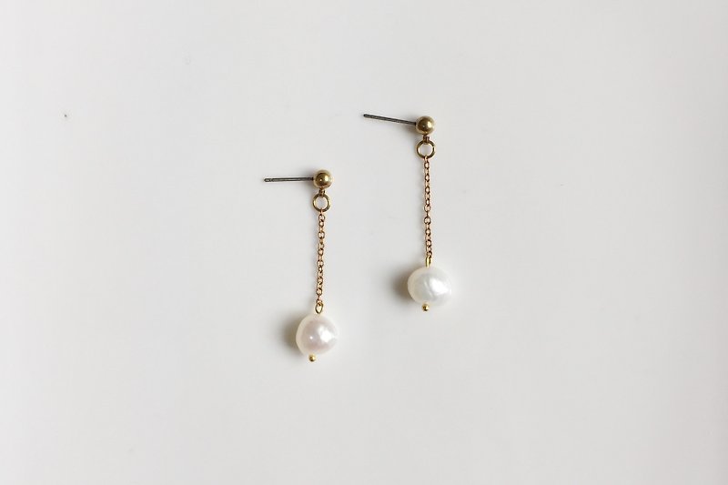 pure 天然养殖珍珠耳环 - 耳环/耳夹 - 其他金属 白色