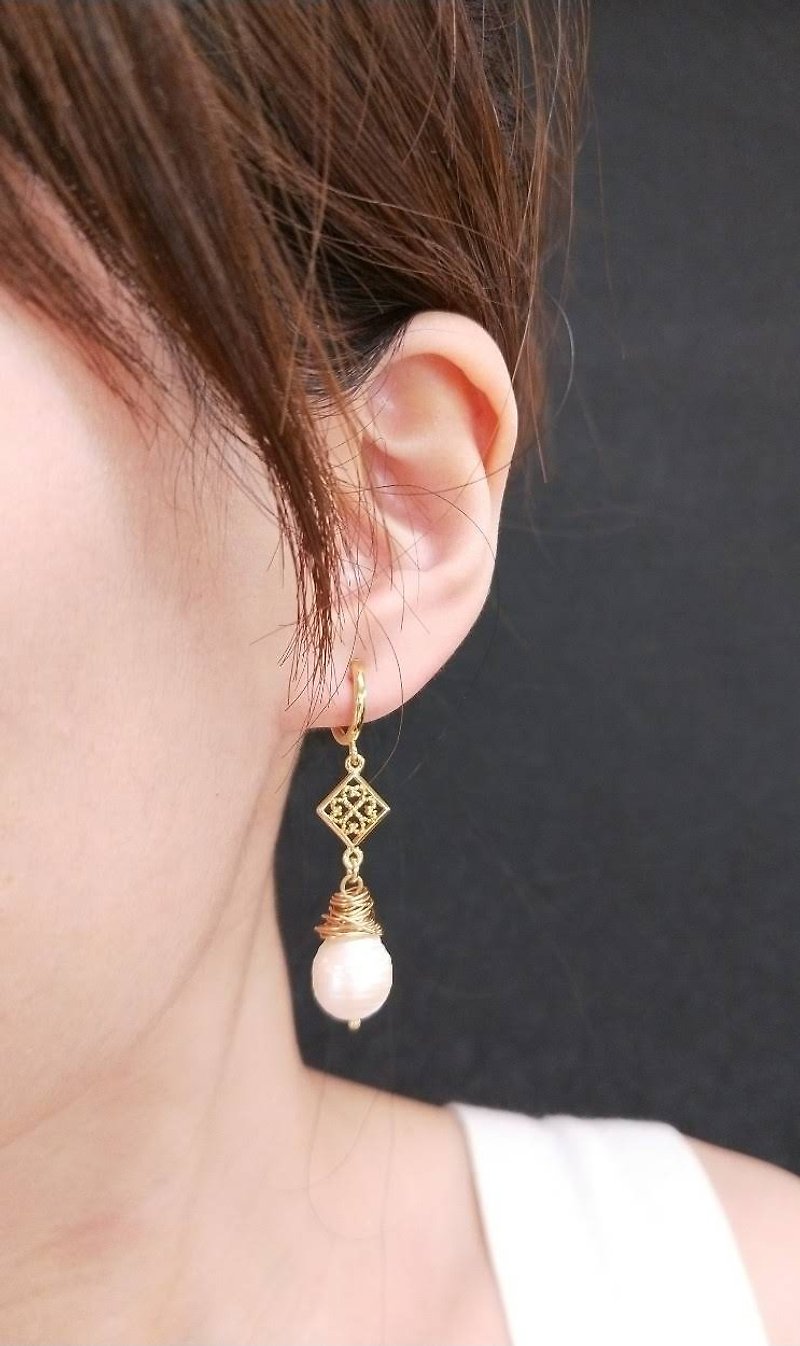 耳环。水滴珍珠宫廷风耳勾耳夹耳环 - 耳环/耳夹 - 珍珠 白色