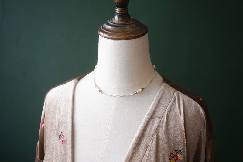 【古董饰品/西洋老件】VINTAGE MONET白色链条简约古着项链 - 项链 - 其他金属 白色