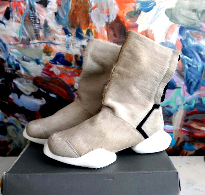 全新38.5号 Rick Owens X Adidas杏色马毛真皮袜子长靴高筒鞋波鞋 - 女款短靴 - 真皮 卡其色