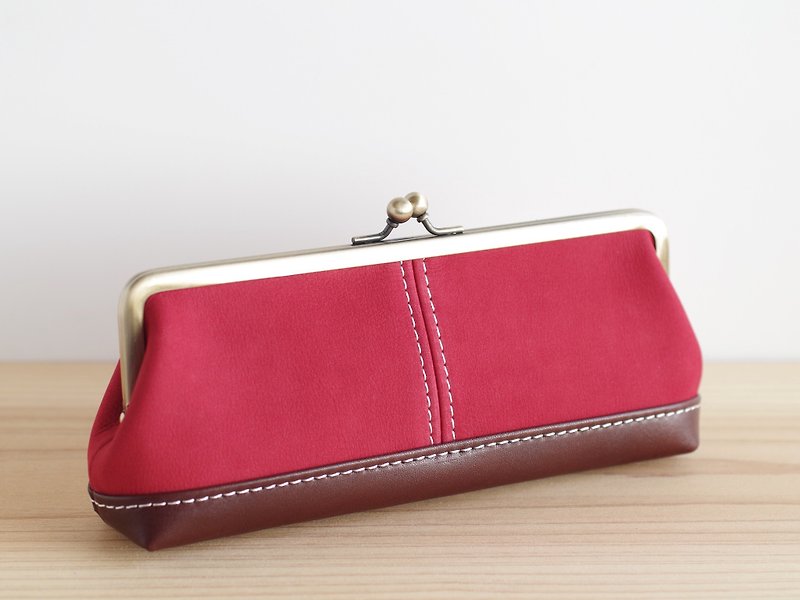 Leather Pen case (Grasses case) - 铅笔盒/笔袋 - 纸 红色