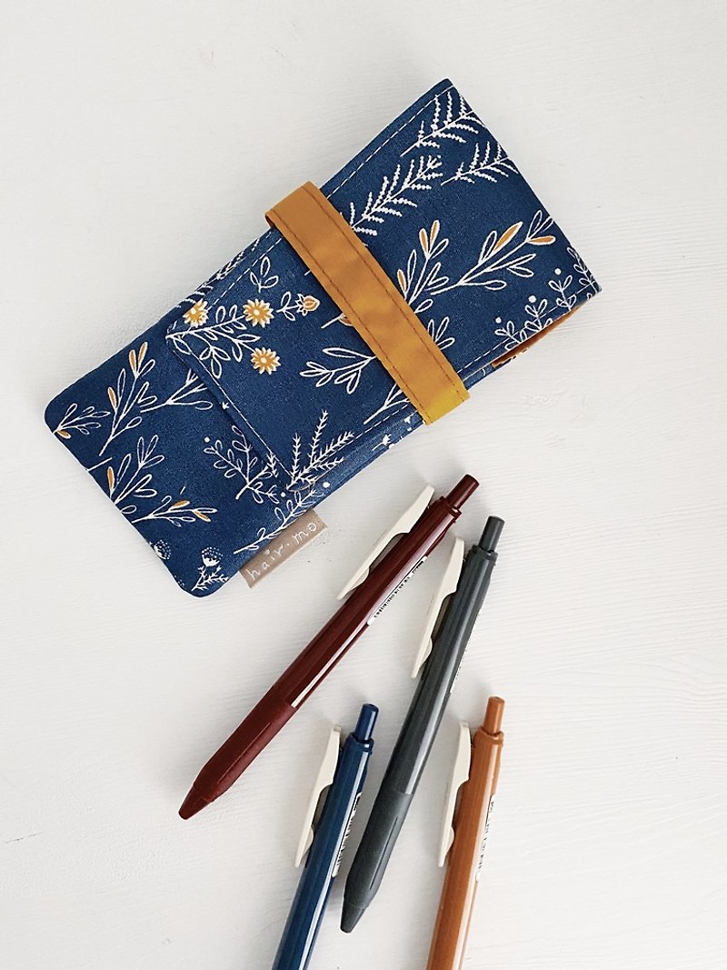hairmo植物图鉴直立钢笔笔袋/餐具袋-深蓝 - 铅笔盒/笔袋 - 棉．麻 蓝色