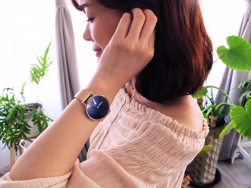 定制化指针手表-36mm太阳纹宝蓝 金属米兰表带 - 女表 - 不锈钢 金色