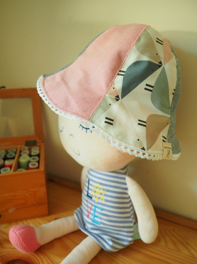 手作双面粉红拼灰色小鸟图案帽子 适合婴儿小孩成人 - 帽子 - 棉．麻 粉红色