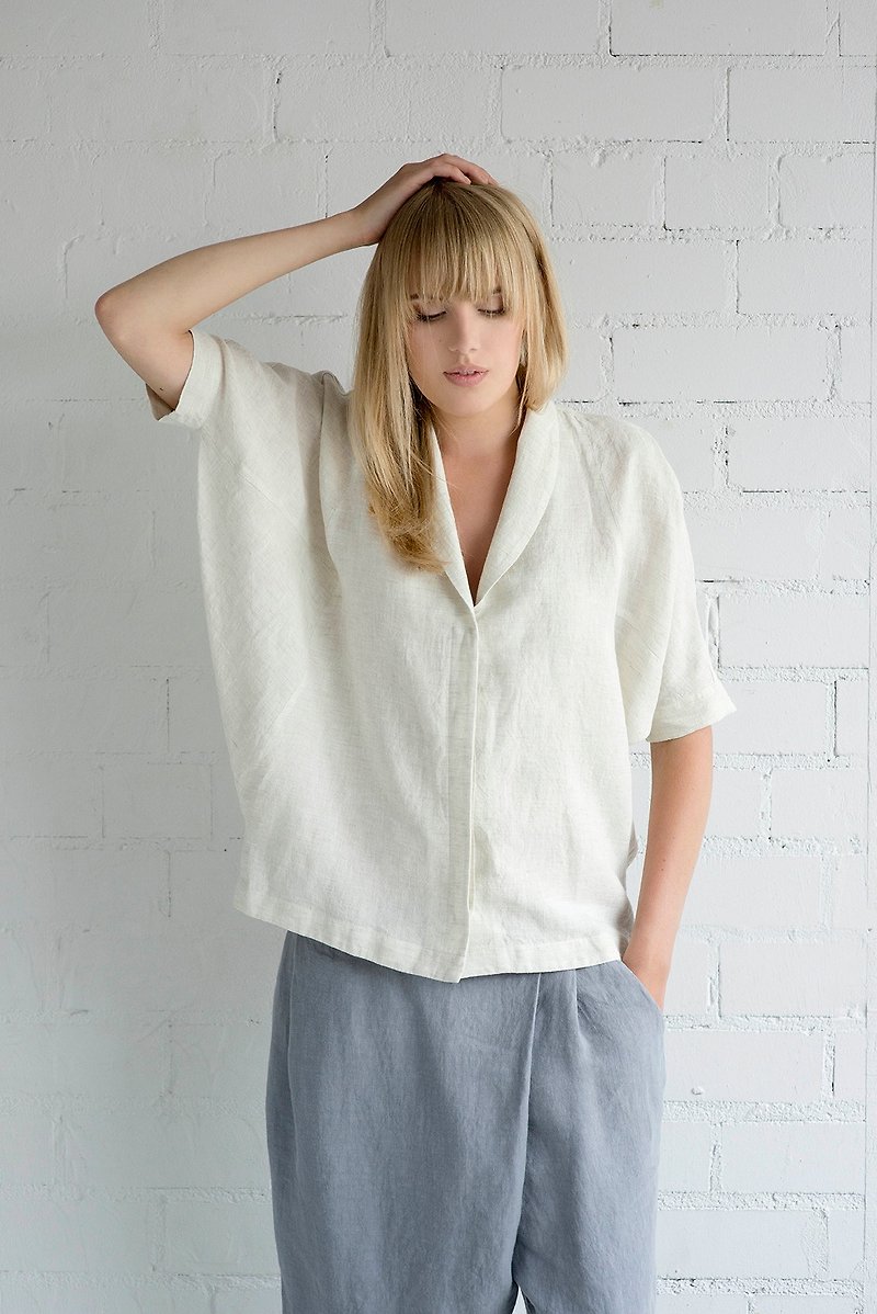 Linen Blouse Motumo – 17P3 / Handmade loose linen summer blouse - 女装衬衫 - 亚麻 