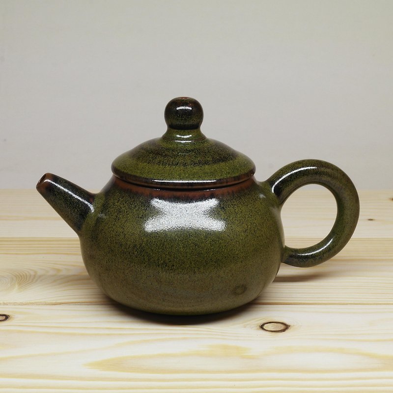 茶叶末梨型正把茶壶 手作陶艺 茶道具 - 茶具/茶杯 - 陶 绿色
