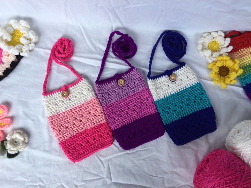 Crochet phone bag Handmade/shoulder bag/phone bag - 侧背包/斜挎包 - 压克力 多色