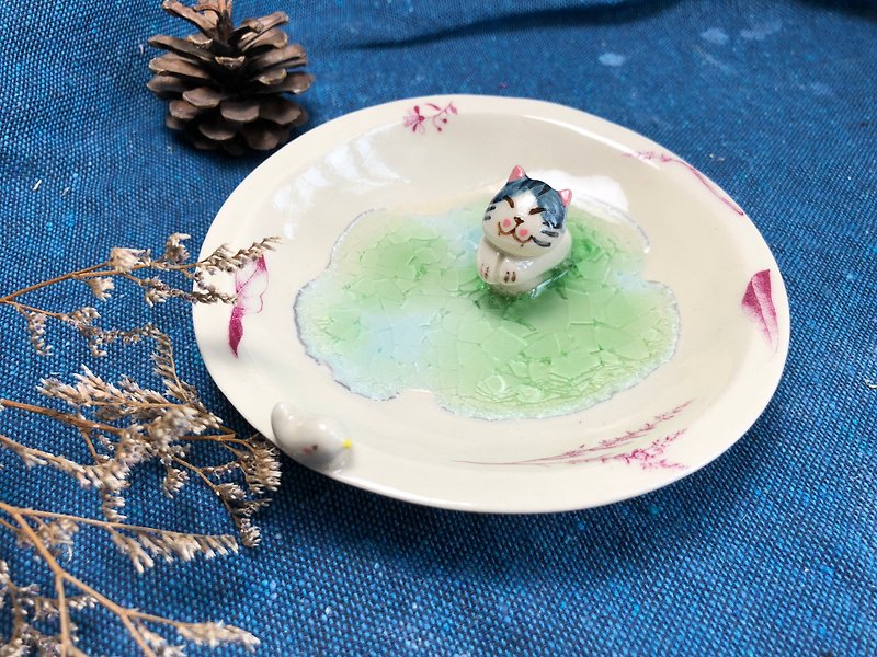 桌上风景 陶瓷小猫咪饰物碟 - 收纳用品 - 陶 咖啡色