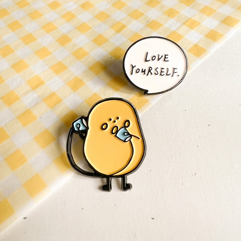 小薯扣针 - Love Yourself - 胸针 - 其他金属 黄色
