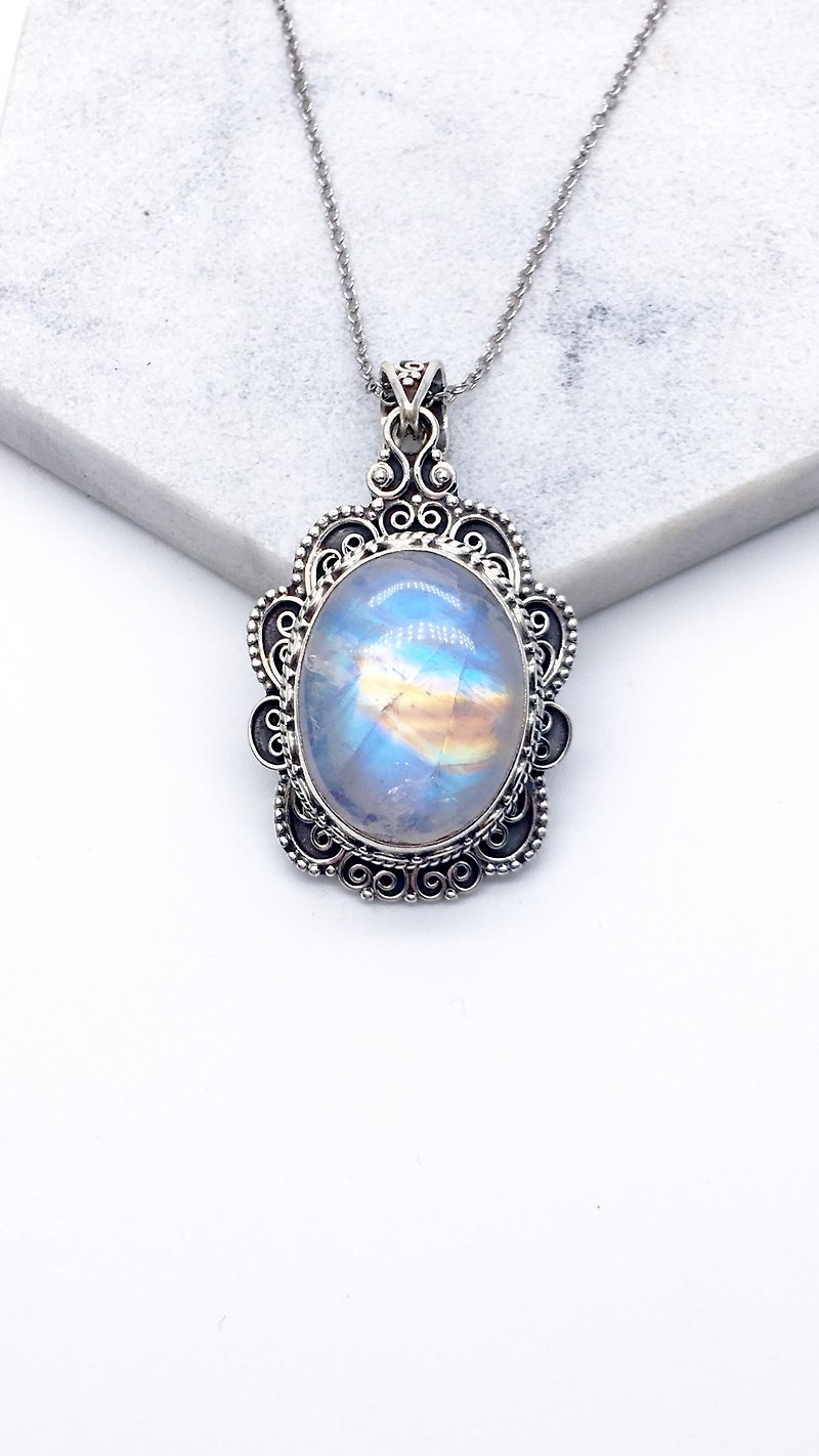 月光石925纯银重工花纹项链 尼泊尔手工镶嵌制作 - 项链 - 宝石 蓝色