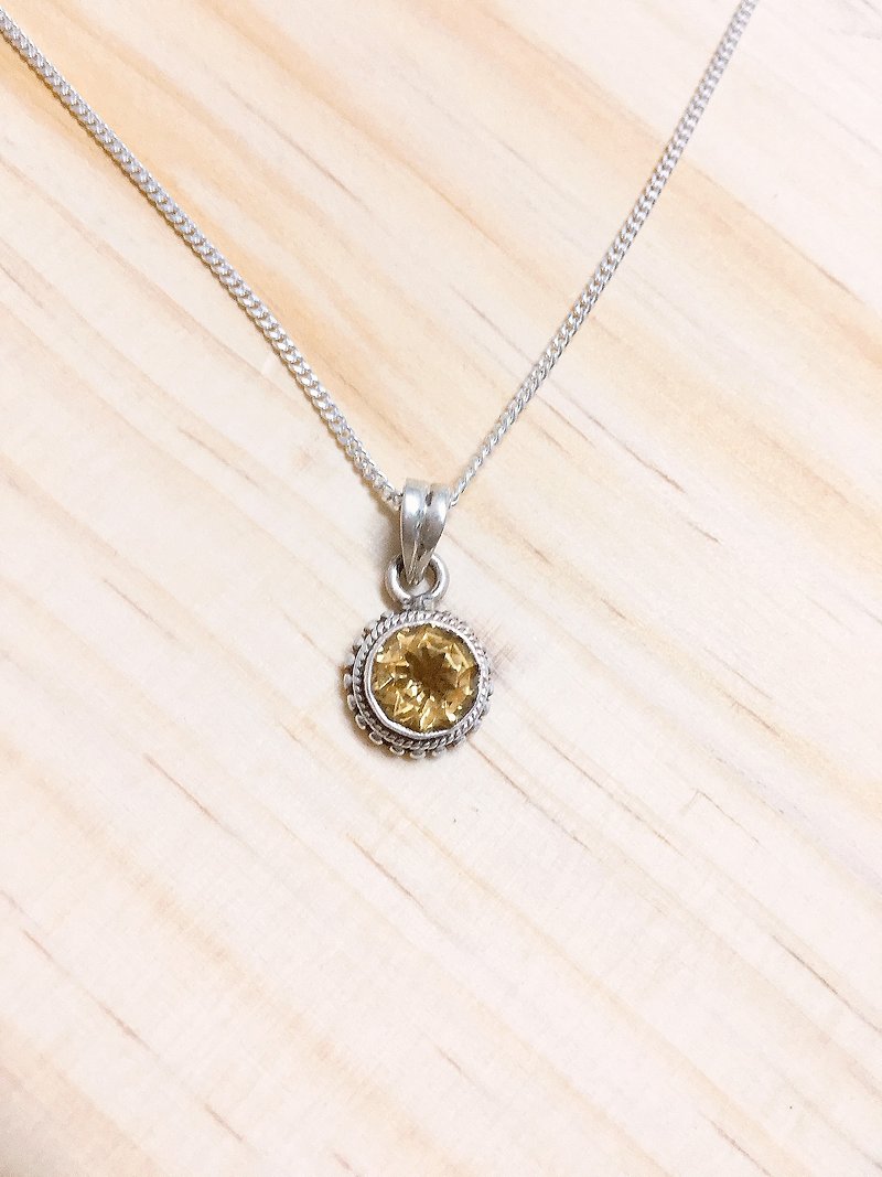 黄水晶 吊坠 项链 尼泊尔 手工制 925纯银材质 - 项链 - 宝石 