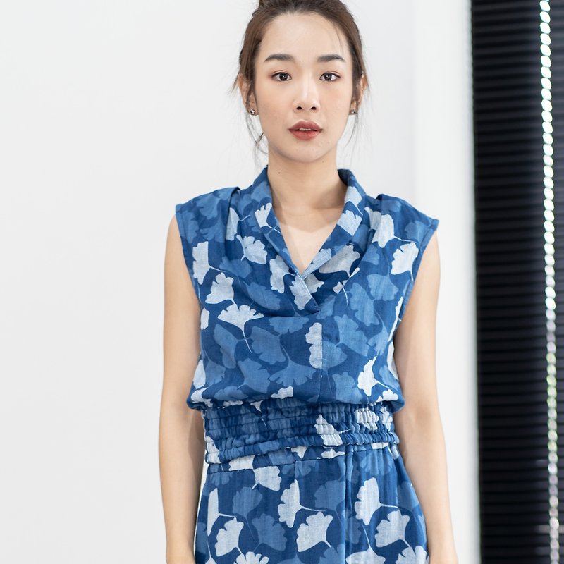 Natural Cotton Blouse with detailed Collar Summer Blouse - Blue Leaf - 女装上衣 - 棉．麻 蓝色