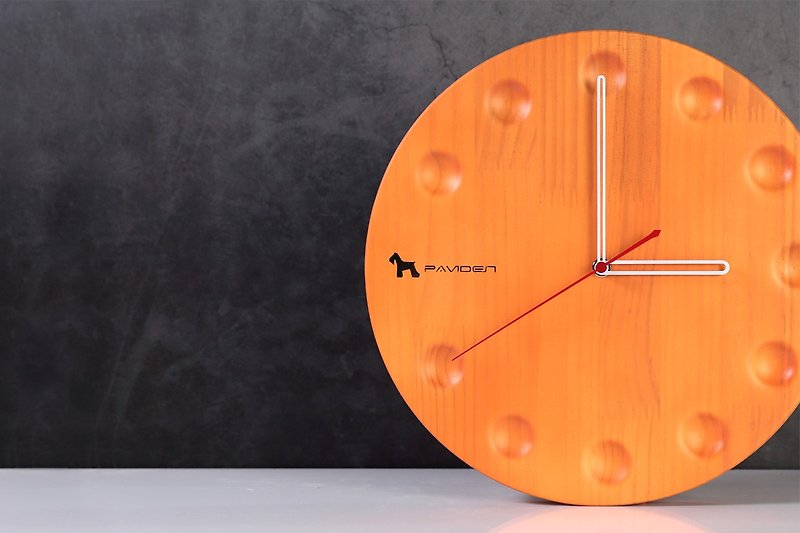 星尘时尚挂钟圆型 (橘黄) 30cm X 30cm - 时钟/闹钟 - 木头 