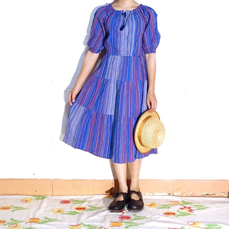 BajuTua /古着/蓝紫色拼布条纹五分袖洋装 - 洋装/连衣裙 - 棉．麻 蓝色
