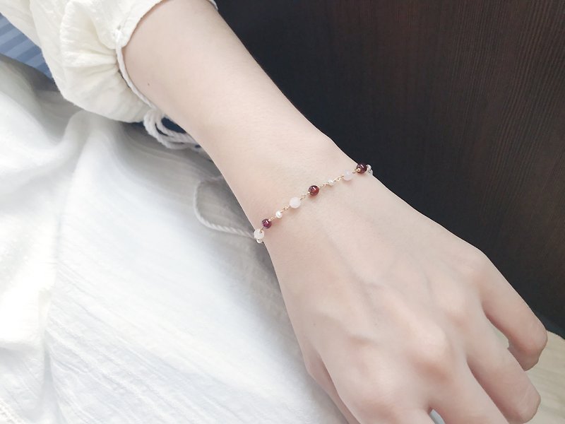 ::小矿坑::红粉女孩 天然石珍珠14K包金手链  - 手链/手环 - 其他金属 