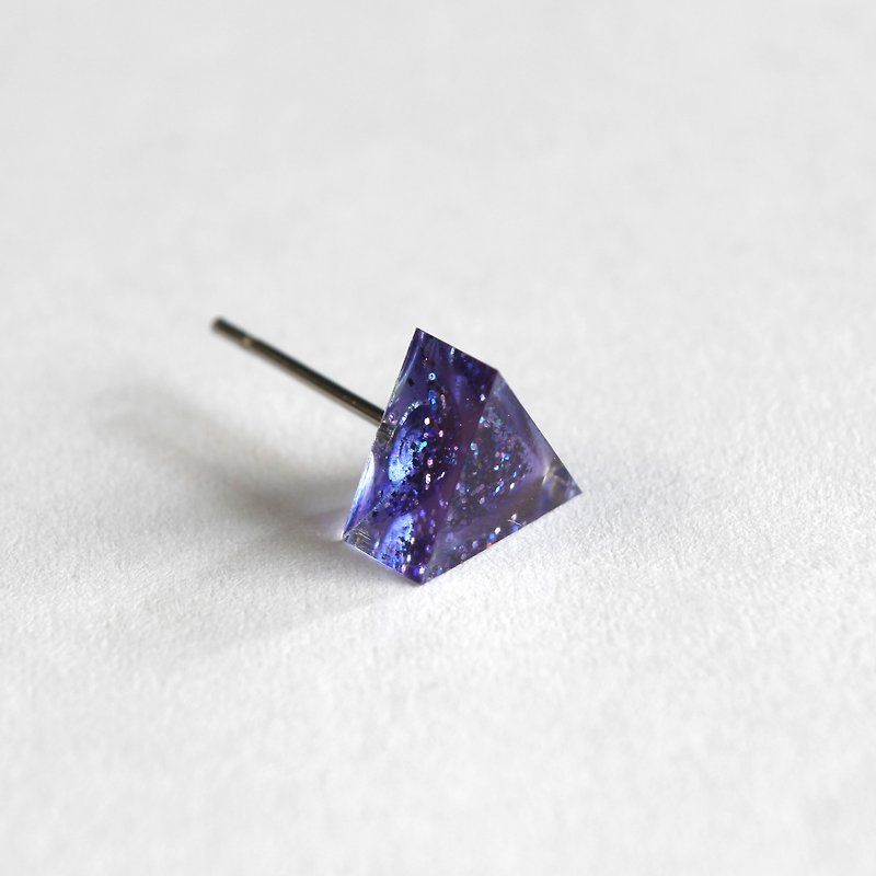 无声响雷 / 树脂耳环 - 单只 / 三角形 深紫色 亮片 - 耳环/耳夹 - 树脂 紫色