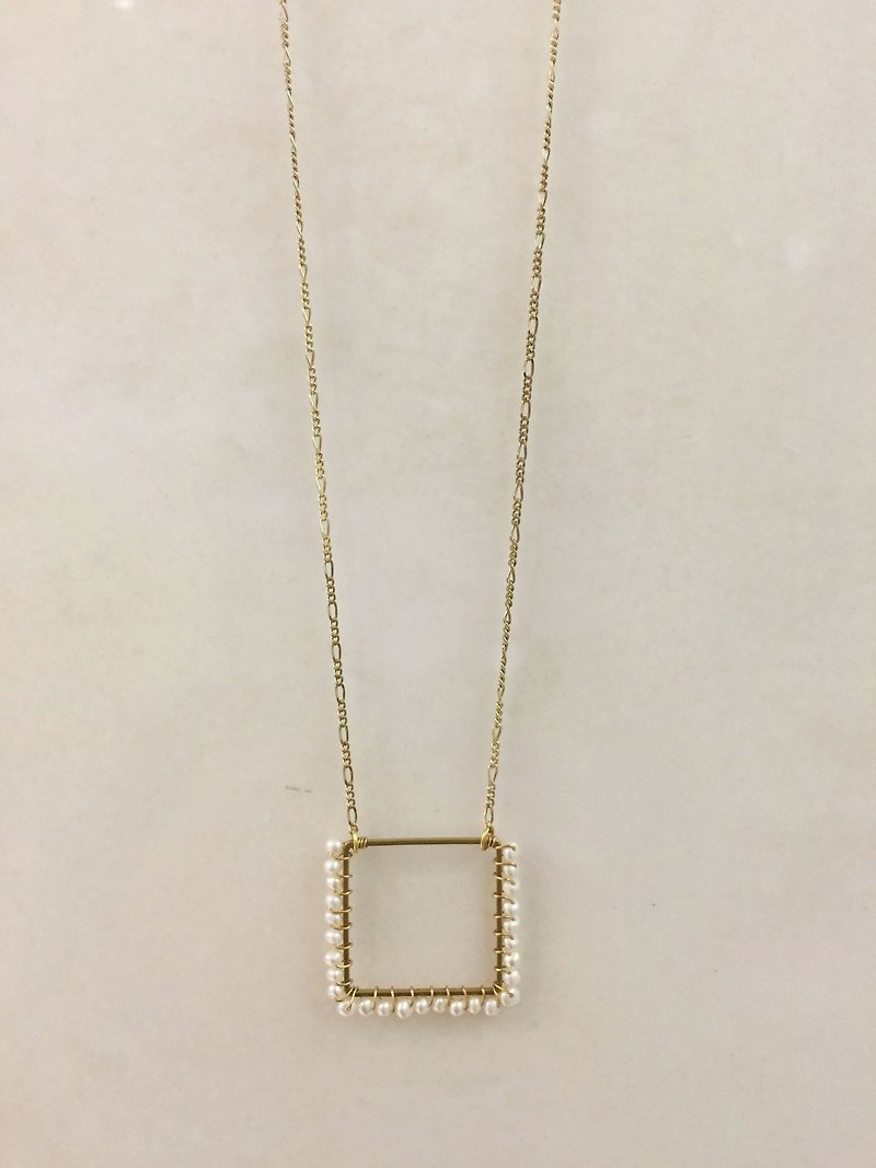 Minertés+珍珠·正方黄铜项链+ - 项链 - 珍珠 白色