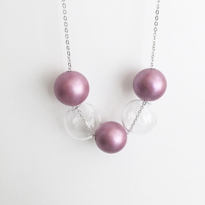 LaPerle 紫色  几何 玻璃珠 泡泡 圆珠 透明 项链 颈链 项链 颈链 生日礼物Geometric Glass violet Ball Necklace - 颈链 - 玻璃 紫色