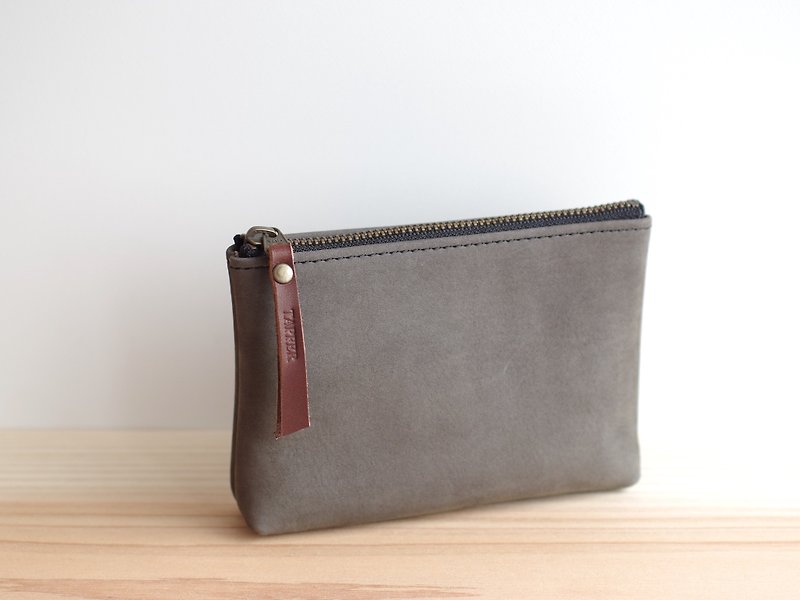 Nubuck leather mini porch - 化妆包/杂物包 - 真皮 灰色