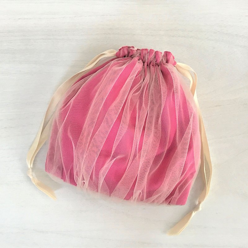 オーバーチュール ギャザー巾着 チェリーピンク - 化妆包/杂物包 - 棉．麻 粉红色