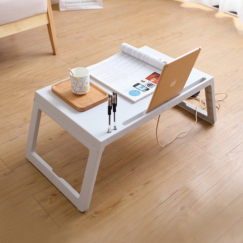 日本霜山 多功能轻便型床上/书桌用折叠桌-白 - 餐桌/书桌 - 塑料 白色
