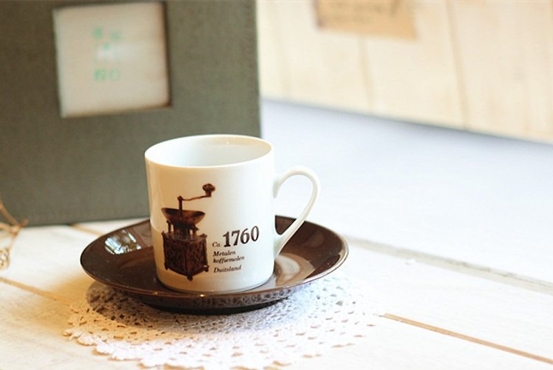 【好日恋物】德国 vintage 磨豆机纪念咖啡杯 /Mitterteich Bavaria/拍摄道具 - 咖啡杯/马克杯 - 瓷 