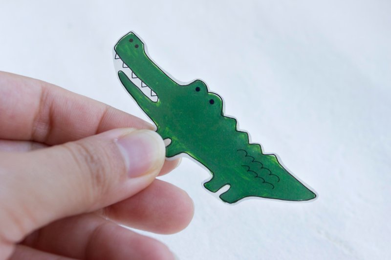 手作 热缩膜 手绘 小鳄鱼 别针 胸针 配饰 - 胸针 - 塑料 绿色