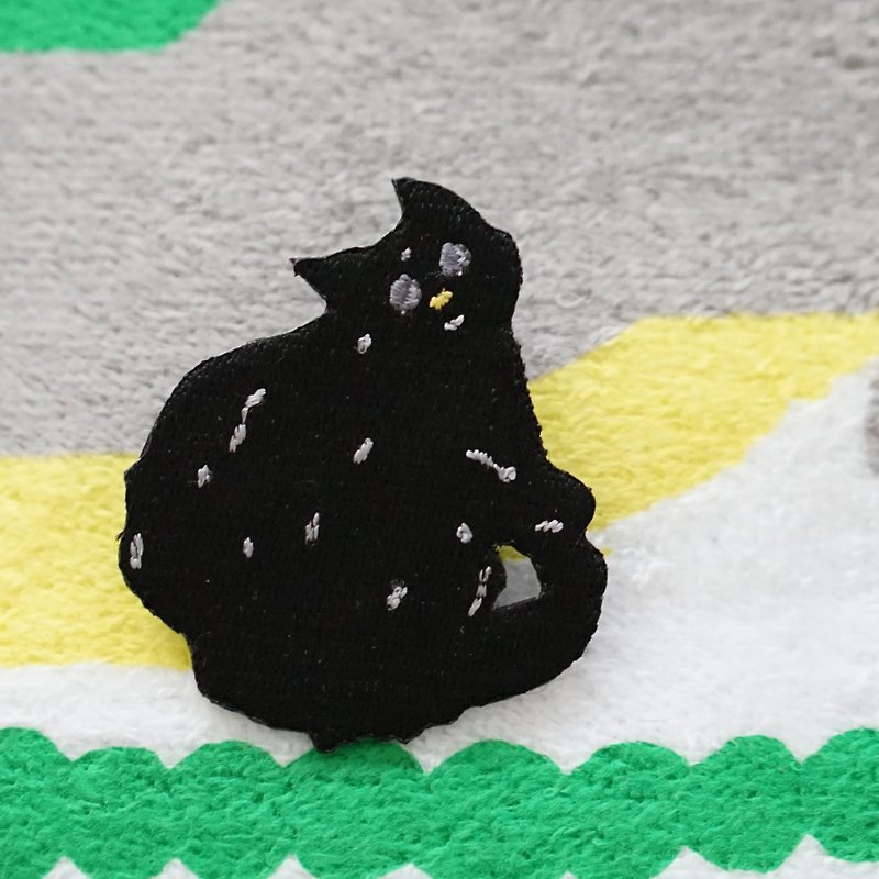 最爱黑猫猫刺绣别针 贴布 - 胸针 - 绣线 黑色