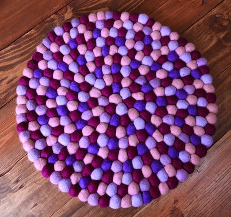 羊毛毡 球球 手工 椅垫 地垫 圆形 40cm 紫 - 地垫/地毯 - 羊毛 紫色