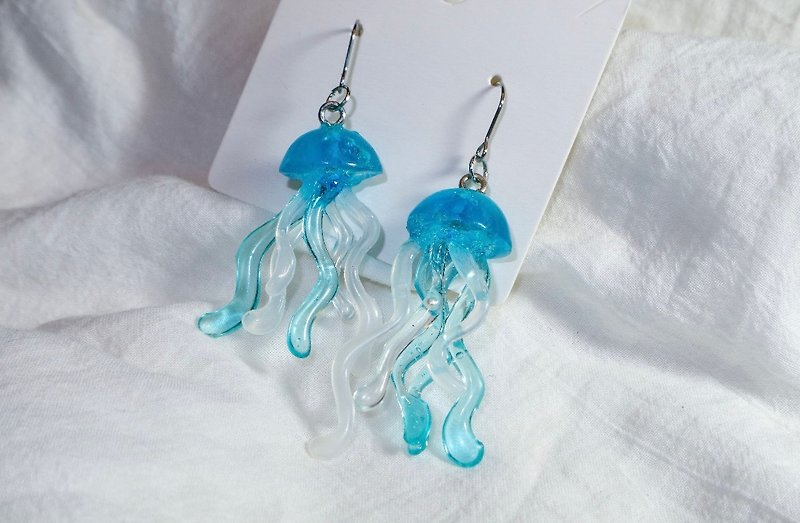 在湛蓝的海洋戴上饰品跳舞吧 水母 - 耳环/耳夹 - 其他材质 