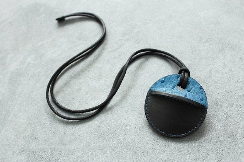 gogoro钥匙皮套 鸵鸟纹牛皮 孔雀蓝+黑定制化礼物 - 钥匙链/钥匙包 - 真皮 
