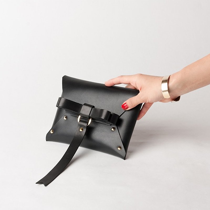 Real Leather BOW CLUTCH  --  BLACK - 其他 - 真皮 黑色