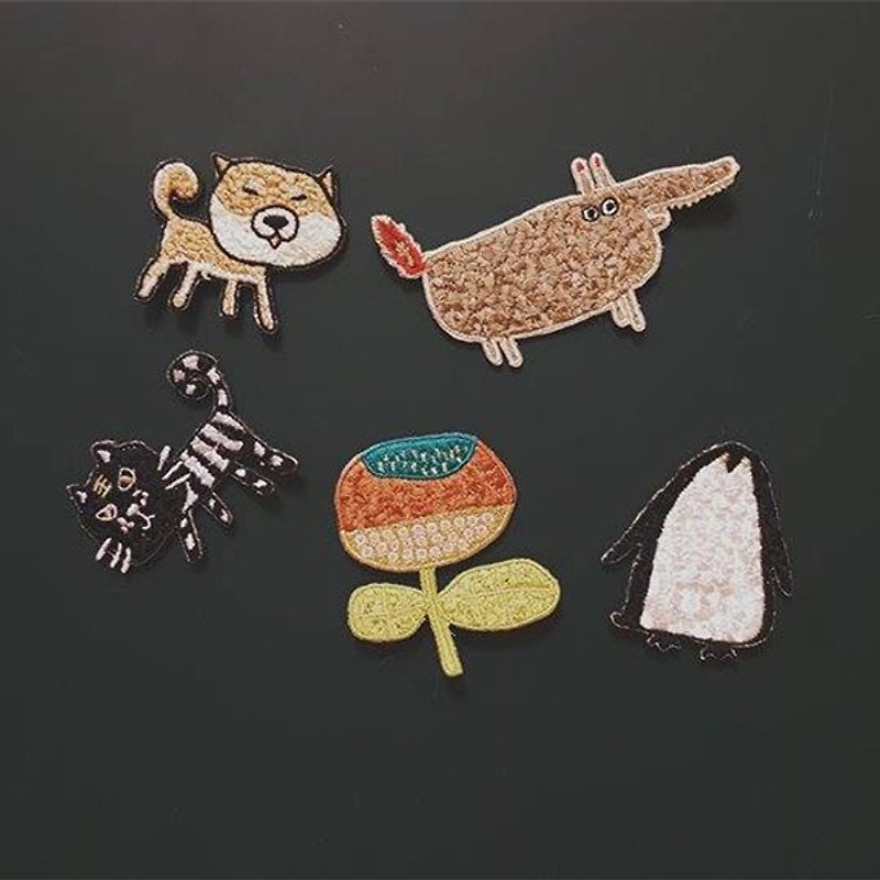 刺绣怪兽磁铁 / 动物 童画 - 冰箱贴/磁贴 - 绣线 多色