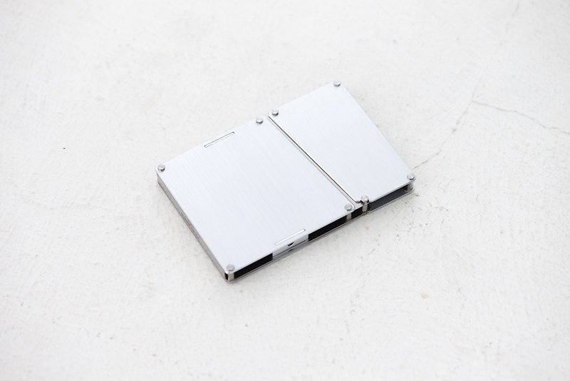 Aluminium Card Case 金属名片盒 铝合金 全银色 免费刻字 - 名片夹/名片盒 - 其他金属 银色
