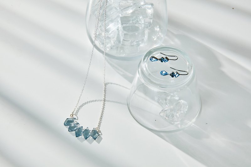 【美国带回 西洋饰品 】Givenchy 蓝宝石色耳环与自主设计款项链 - 耳环/耳夹 - 其他金属 