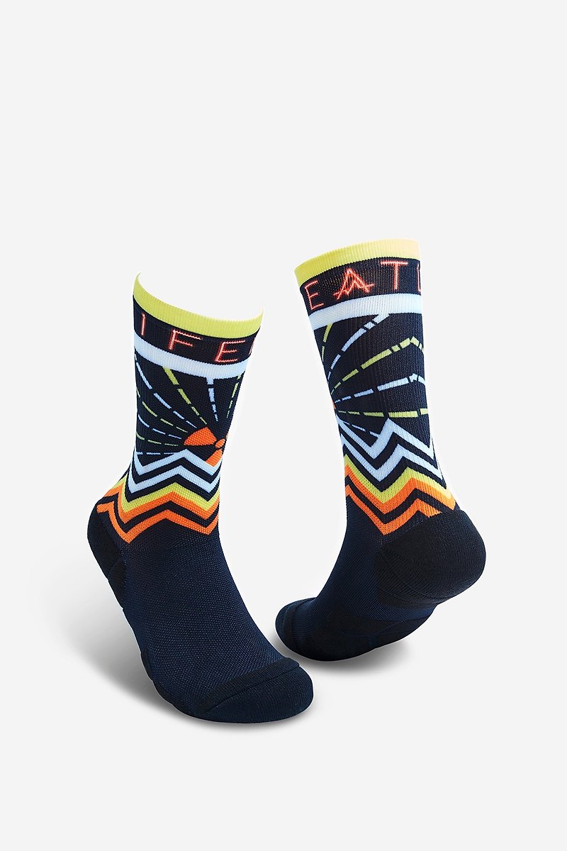 【Chainloop】LIFEBEAT 时尚Ｘ运动袜 Electric 电子乐派对 普普风设计袜 有男生跟女生尺寸 - 袜子 - 棉．麻 