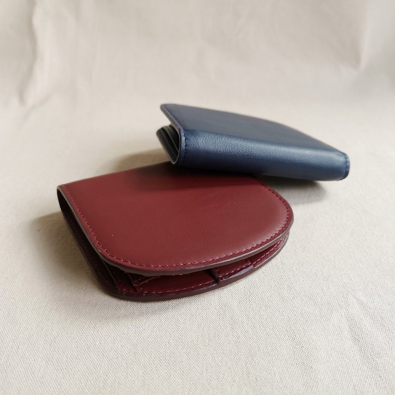 "Arch" leather slim wallet in navy - Handmade - 皮夹/钱包 - 真皮 红色