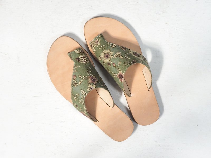 爱花sandals-立夏 - 拖鞋 - 其他材质 绿色