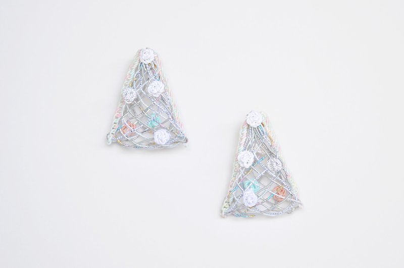 Triangle-Kasumi- - 耳环/耳夹 - 纸 银色