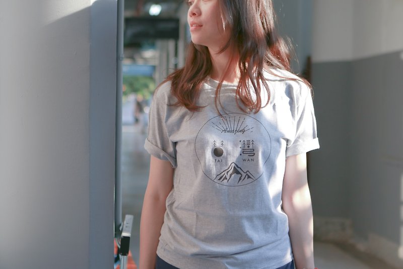 Deerhorn design / 鹿角 台湾 T-shirt - 中性连帽卫衣/T 恤 - 棉．麻 灰色