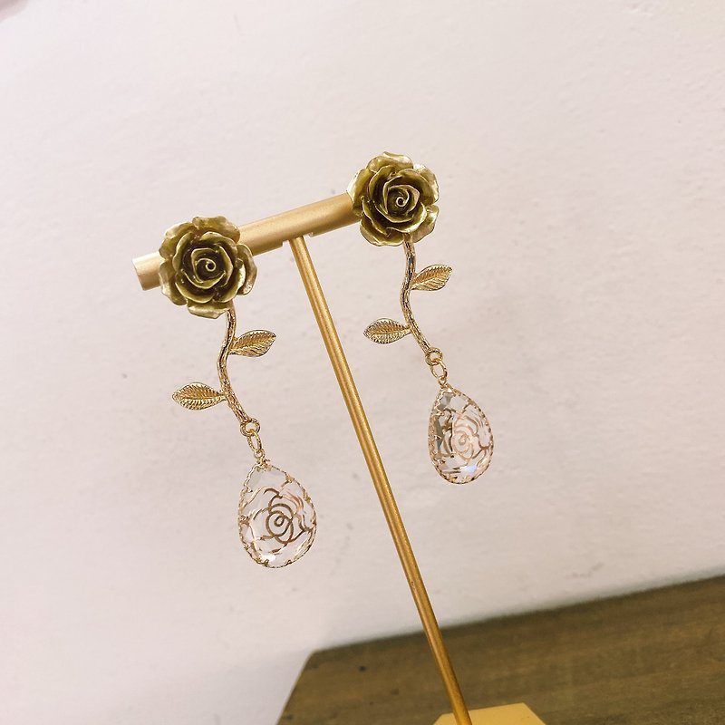 SaWa玫瑰系 金玫瑰之女子 耳环/耳夹 - 耳环/耳夹 - 其他材质 