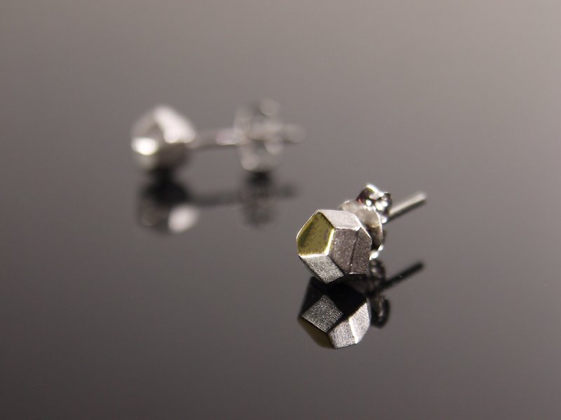 925银不规则几何石头型耳环 白K金电镀款 - 耳环/耳夹 - 其他金属 银色