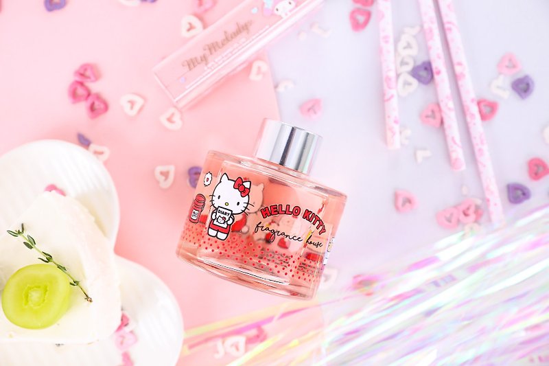 【Sanrio】Hello Kitty 藤枝香氛 香薰 | 闺蜜 BFF 新年礼物 交换 - 香薰/精油/线香 - 玻璃 透明