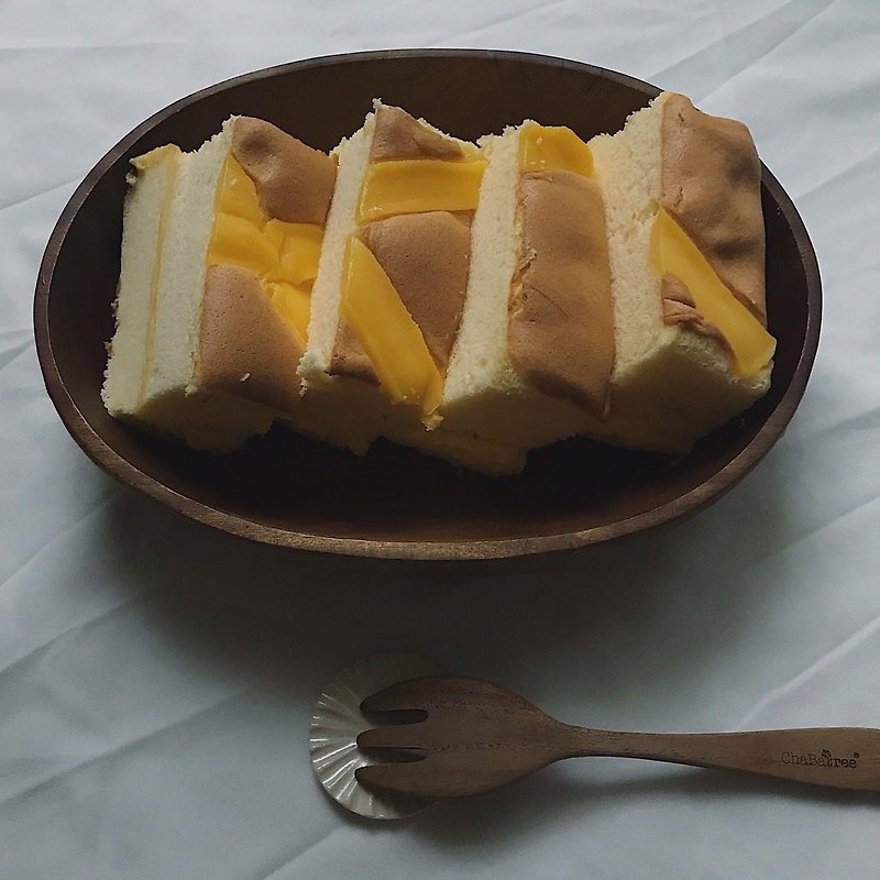 【古早味蛋糕】烤布蕾 蛋糕礼盒 - 蛋糕/甜点 - 其他材质 黄色