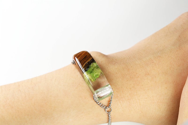 Under the sea - bracelet (from Long real moss & wooden) - 手链/手环 - 木头 