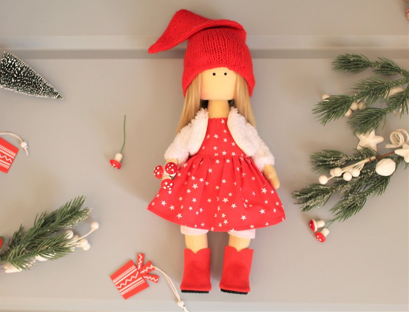 Cute Christmas rag doll with mushrooms, gift for friend - 玩偶/公仔 - 环保材料 多色