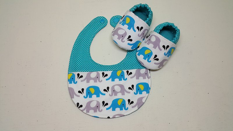 大象在喷水弥月礼  宝宝鞋+围兜 - 满月礼盒 - 棉．麻 蓝色