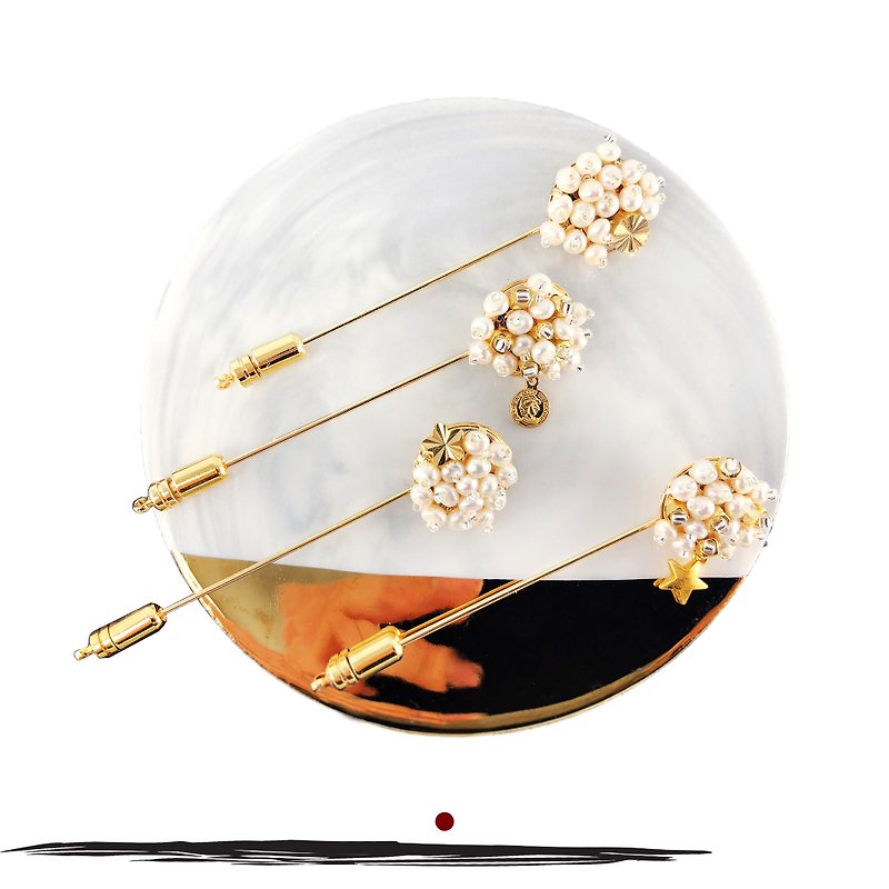 珍珠胸针 星星胸针 个人化礼物 日本风格胸针 字母 情人节礼物 - 胸针 - 珍珠 金色