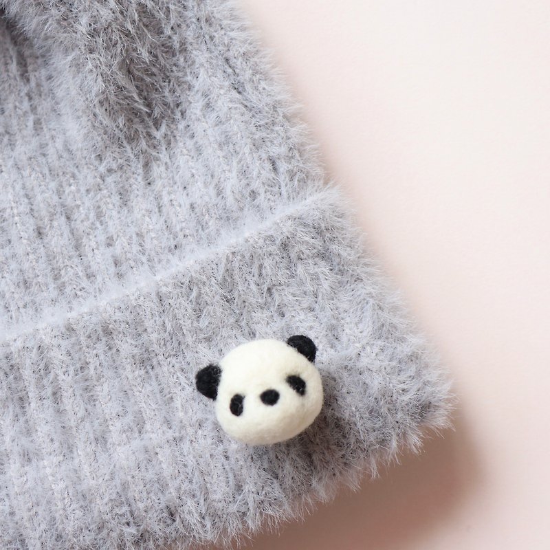 羊毛毡 熊猫 猫熊 吊饰 胸针 别针 - 胸针 - 羊毛 白色